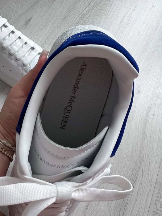 Alexander Mcqueen