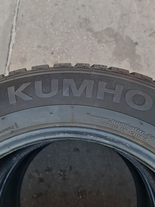 Всесезонни гуми 2 броя KUMHO Solus HA31 215 60 R16 дот 4220