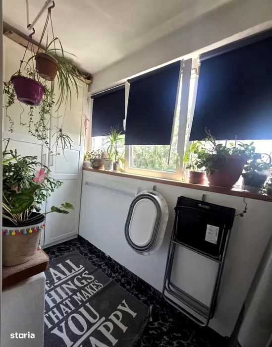 Apartament 3 camere decomandat zona Titan