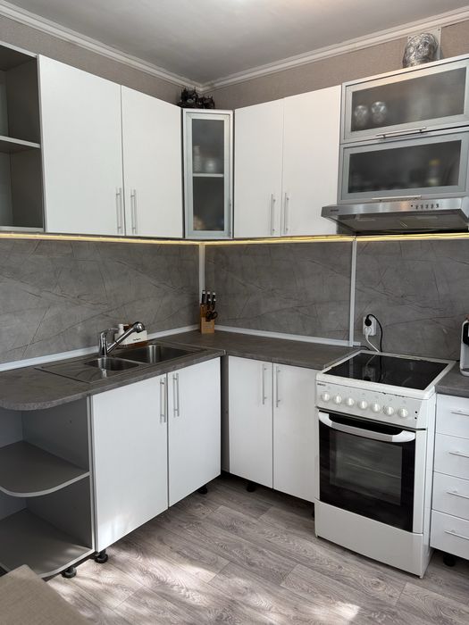Продам квартиру, 2-ка. Амре Кашаубаев 24