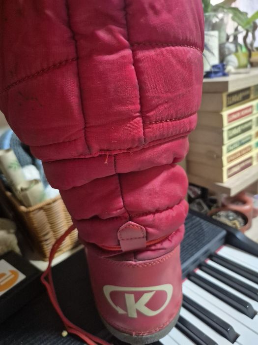 Продам луноходы дутики 36 размер