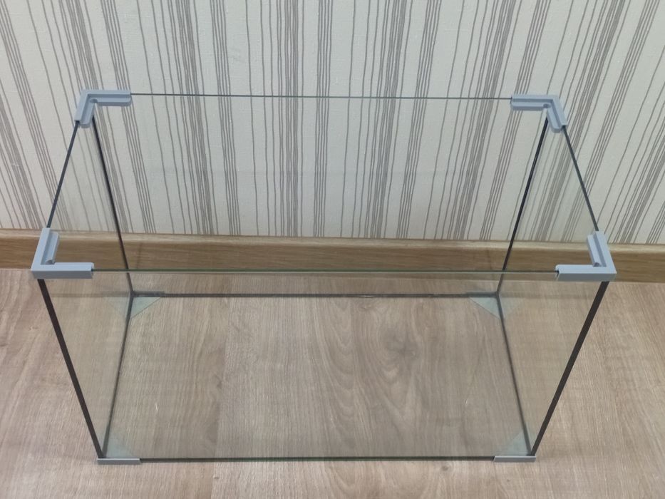 Продам аквариум 70 л