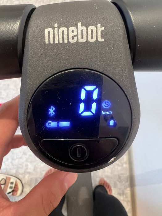 Электро самокат ninebot