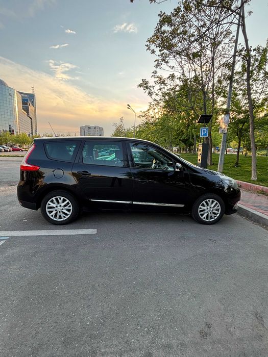 RENAULT Grand Scenic 2015 — imagine 2