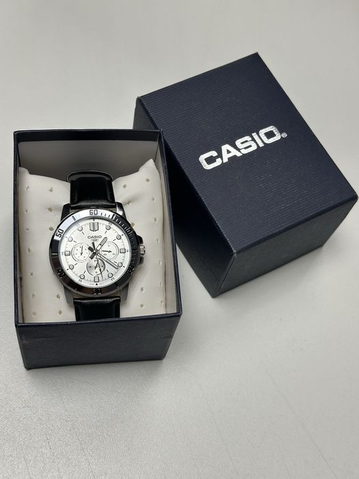 Новые часы Casio MTP‑VD300L‑7EUDF DI (оригинал)