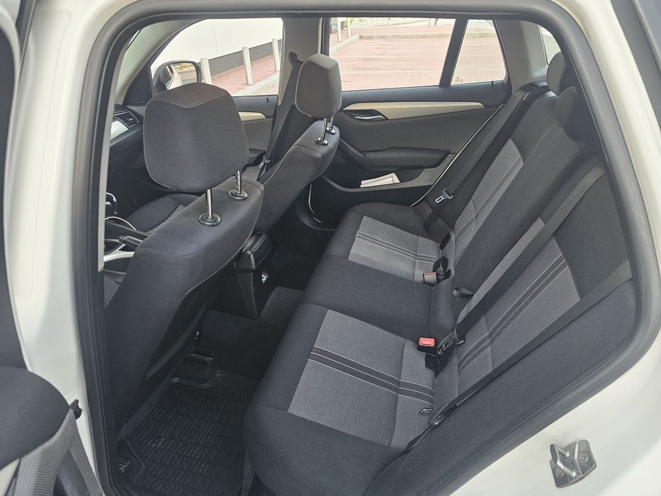 BMW X1 2010 — imagine 3