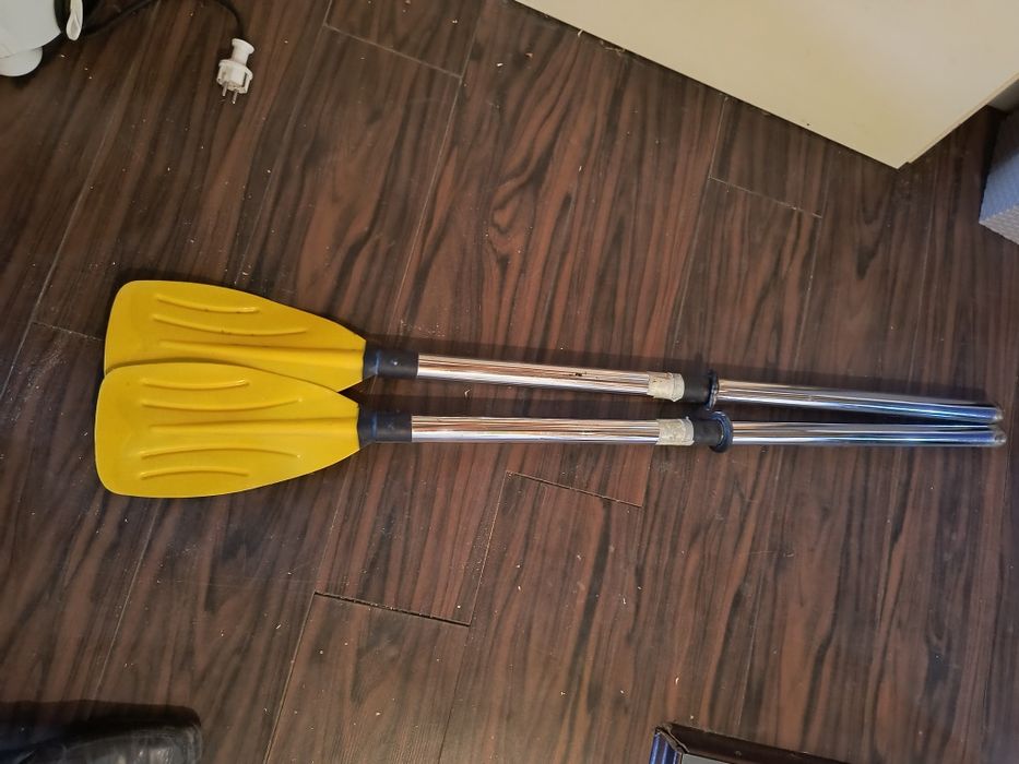 Barcă gonflabila celenger se umfla pe 3 păți cu visele din metal