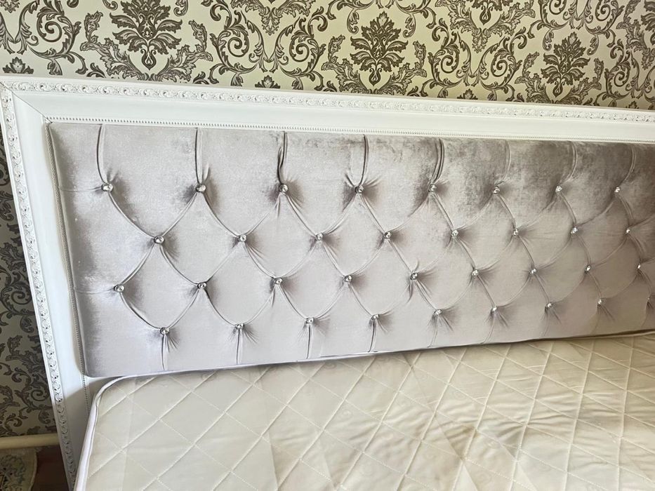 Кровать в отличном состоянии