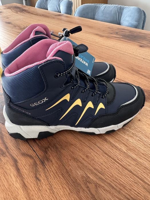 Ghete iarna Geox