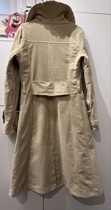 Trency/palton de dama marimea 34/XS