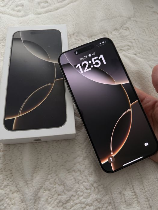 Продам Iphone 16 pro max