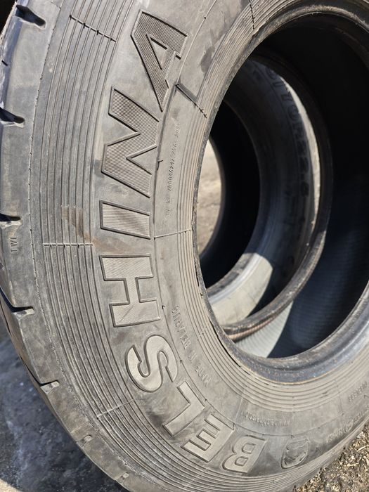 Anvelope 315 70 22.5 camion tracțiune recanelate profesional