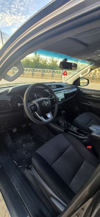 TOYOTA Hilux 2020 — imagine 3