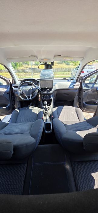 Peugeot 208,1.2,82cp,benzina