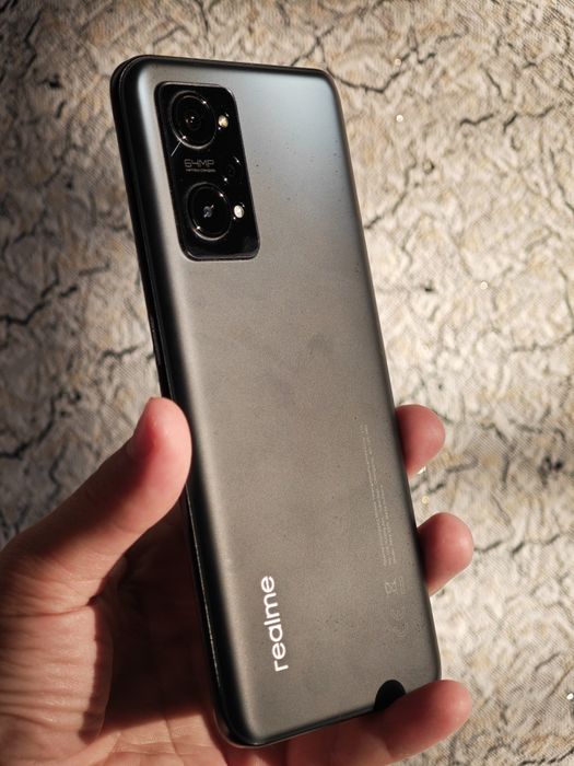 Realme gt neo 2, в хорошем состоянии, без выгораний