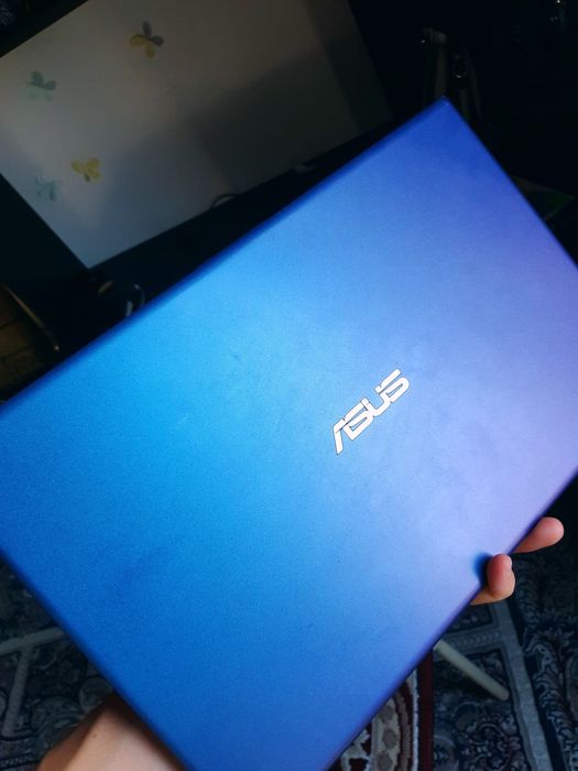 Asus Vivobook X512UB