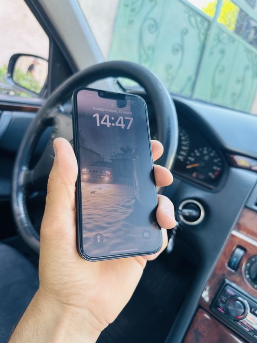 Iphone 13 в хорошем состояний