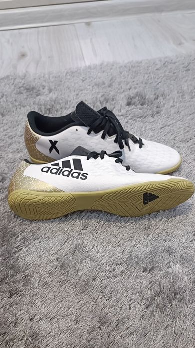 Adidas 42н НОВИ от UK