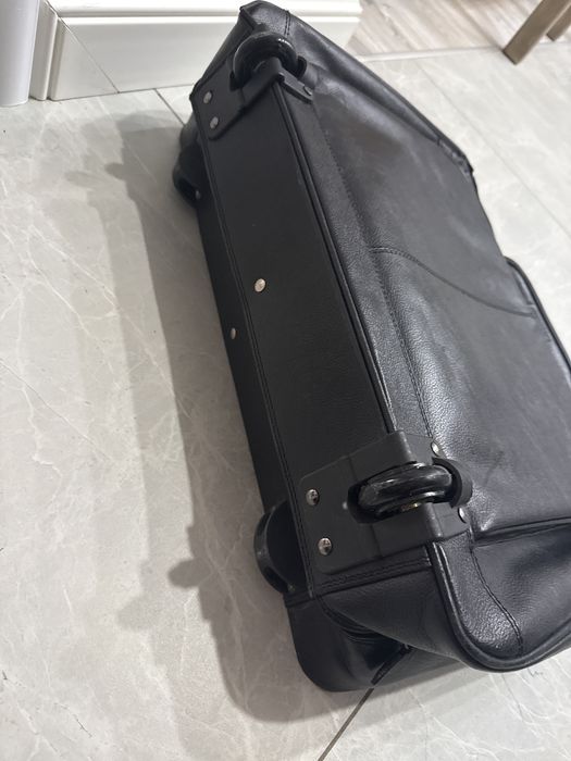 Сумка чемодан для деловых поездок