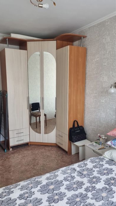 Продам 2 х ком Караван