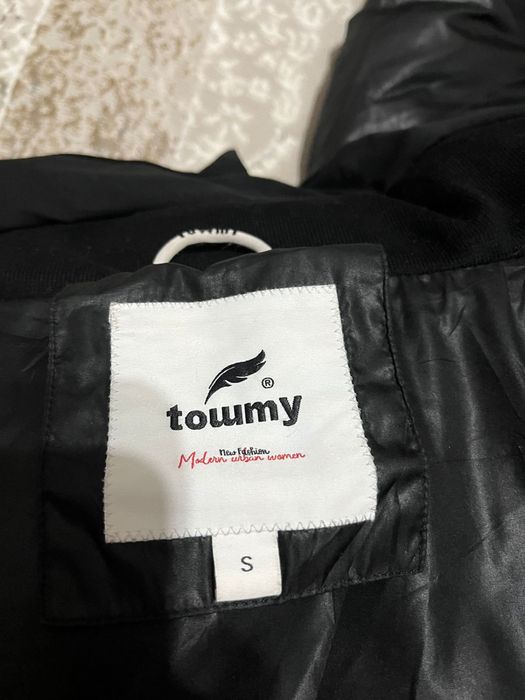 Продам куртку Towmy