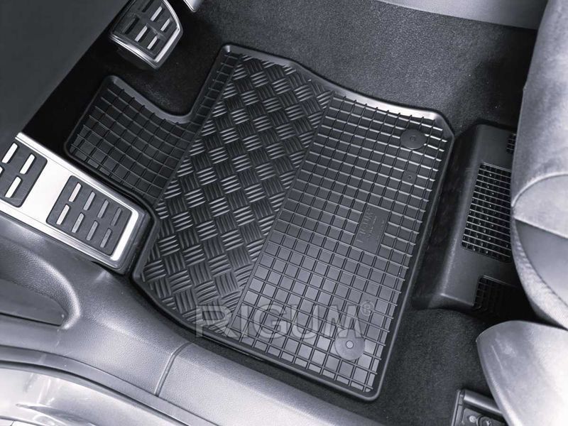 Гумени стелки или багажник SEAT ATECA SKODA KAROQ VW T-ROC след 2016