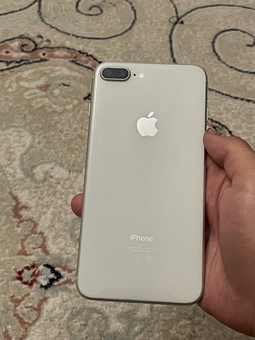 Продаю iphone 8plus
