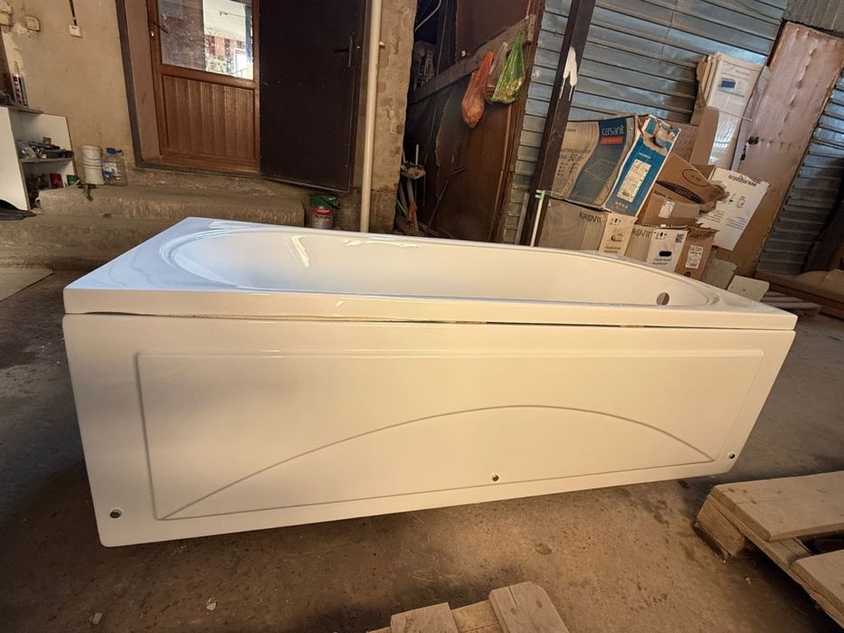 Ванна новый с каркасом