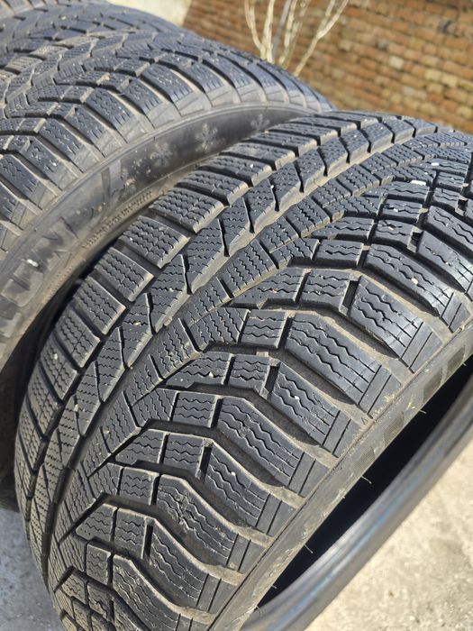 Зимни Гуми 225 50 R17