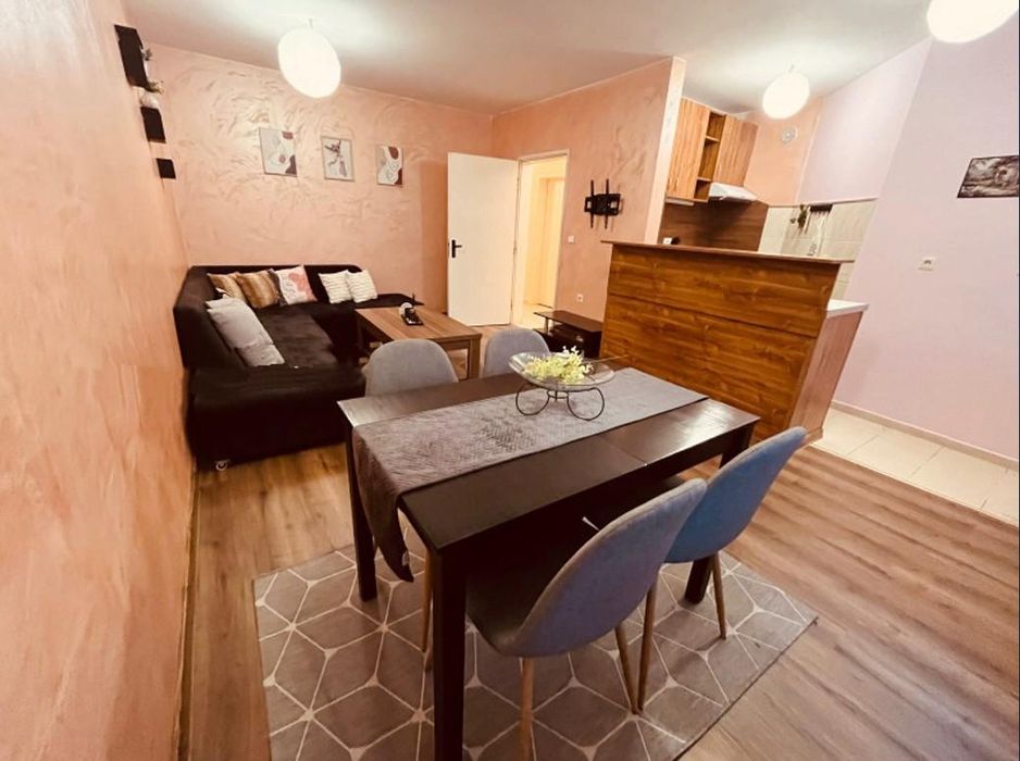 Дава се под наем Тристаен апартамент в София, Стрелбище - 110 кв.м за 600 € - Снимка #2