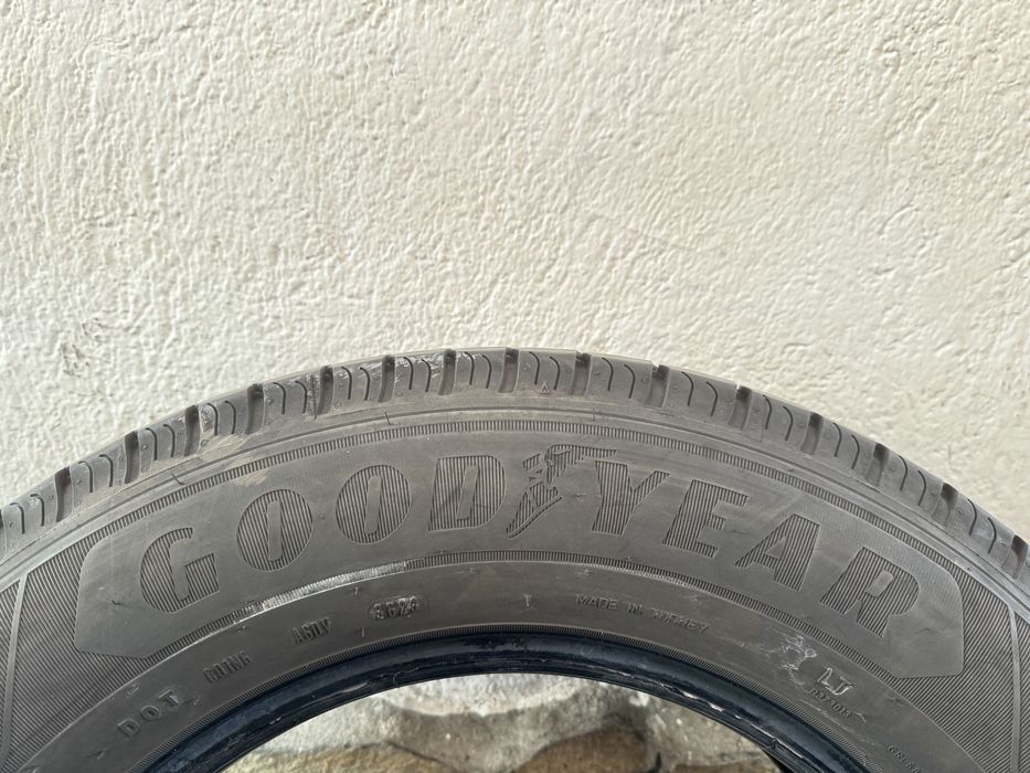 195 75 16C Goodyear