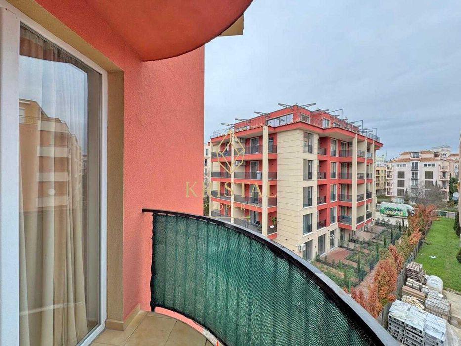 Продава се Двустаен апартамент в к.к. Слънчев бряг - 55 кв.м за 700 €/кв.м - Снимка #11