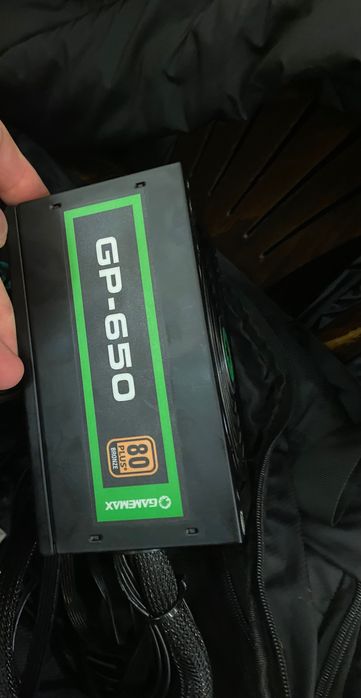 Блок питания Game Max 650W 80 Plus Bronze