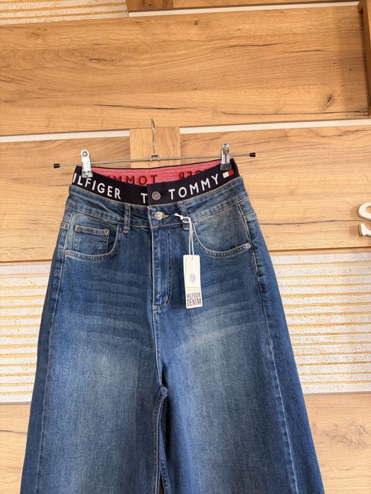 Страхотни дънки висока талия с ластик Tommy Hilfiger