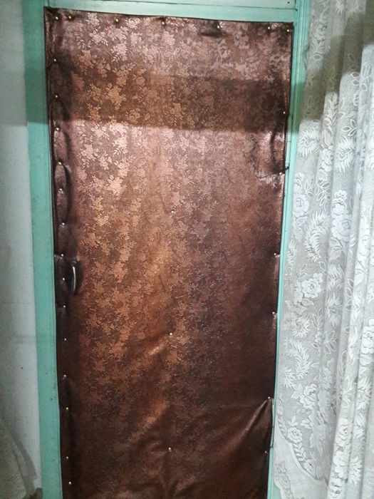 Продам двери деревянные