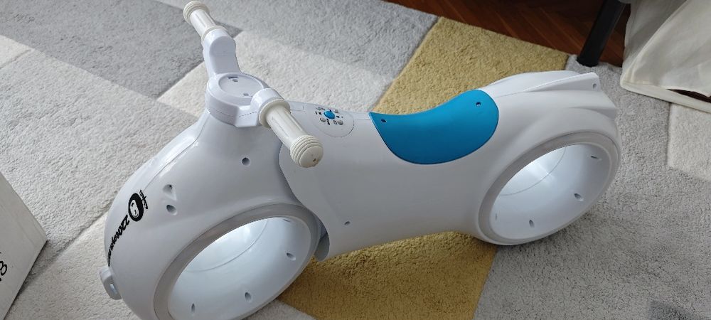 Скутер Action Neo-tron