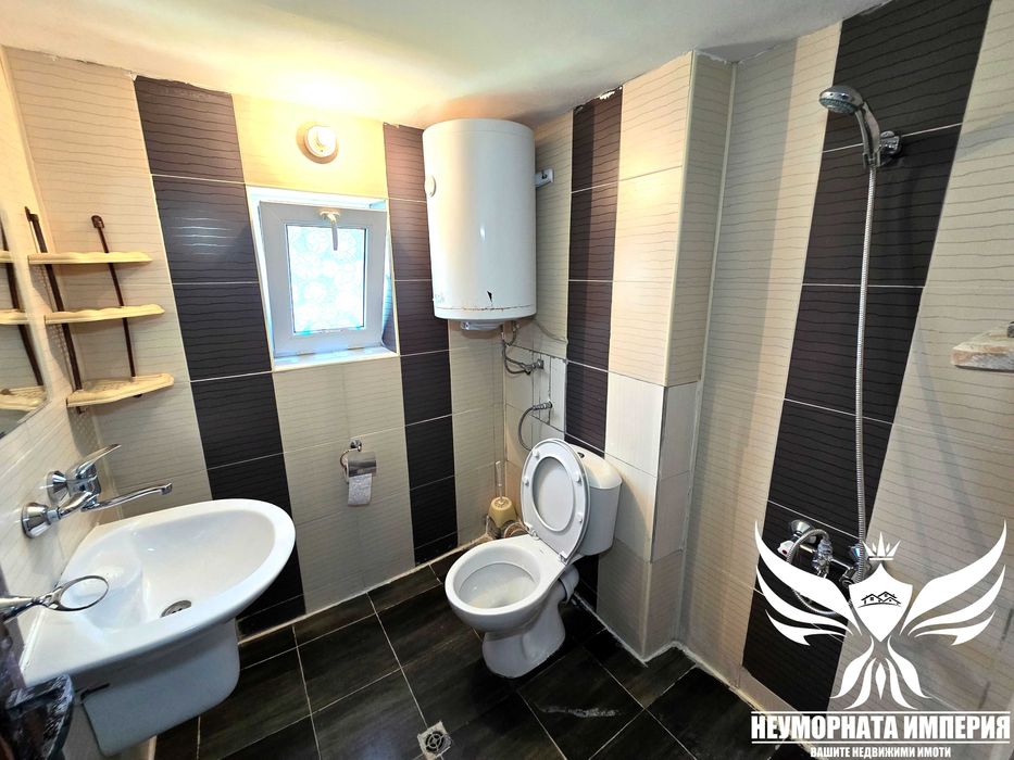 Продава се Тристаен апартамент в Асеновград - 75 кв.м за 1267 €/кв.м - Снимка #12