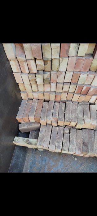Жженый кирпич 35 тенге