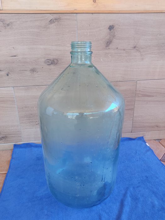 Стеклянная бутылка 20л