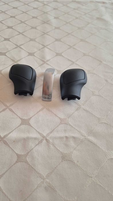 Nuca/Maneta Capace ornament cutie DSG 2 passat, tiguan, touran etc.Nou