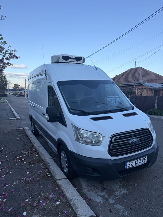 Ford Transit cu frig impecabil