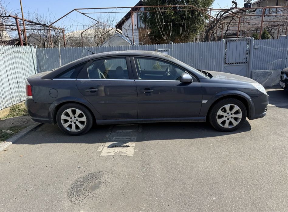 Vand Opel Vectra C pentru