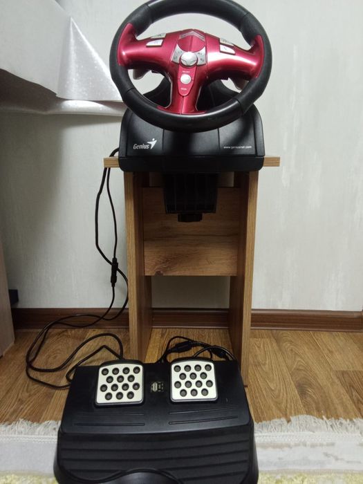 Продам игровой руль