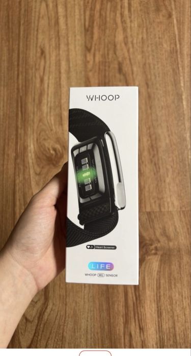 Фитнес-браслет WHOOP LIFE MG черный + подписка 12 месяцев