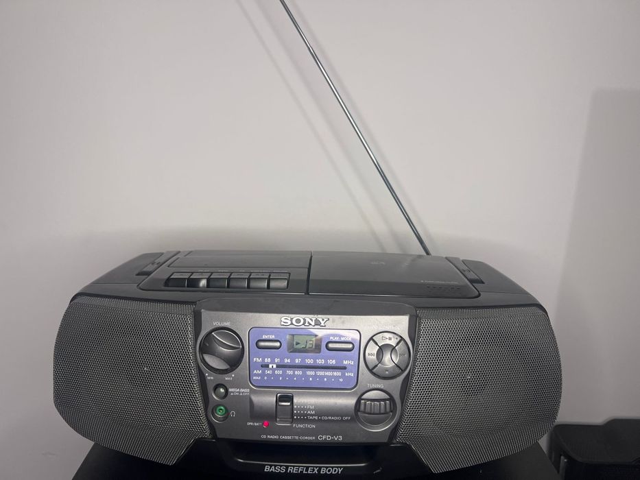 casetofon Sony, Hitachi, Grundig