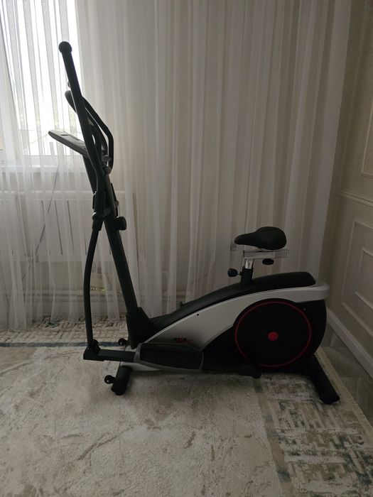 Эллиптический тренажер