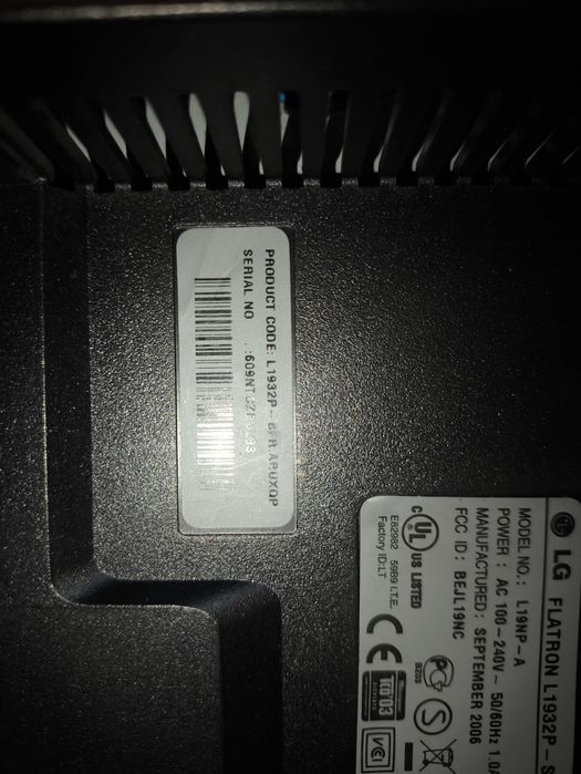 Монитор LG Flatron