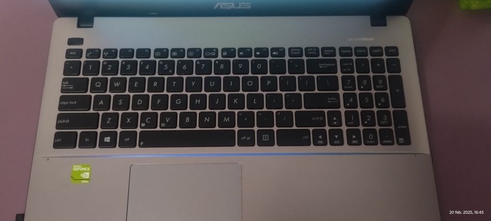Laptop Asus x550cc