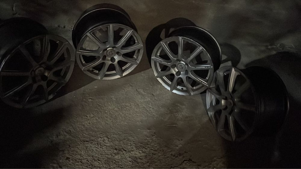 Продам Диски R17 5x110