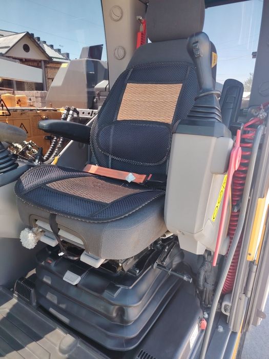 Ekskavator volvo 140 pro sotiladi